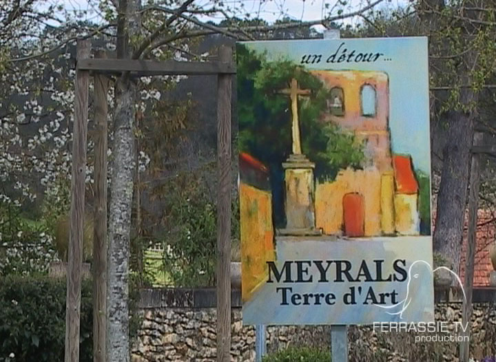 Prsentation de la dmarche globale de Meyrals, prototype d'co-village en Prigord Noir, ayant motiv la visite de Ccile Duflot, Ministre de l'galit des territoires et du logement.